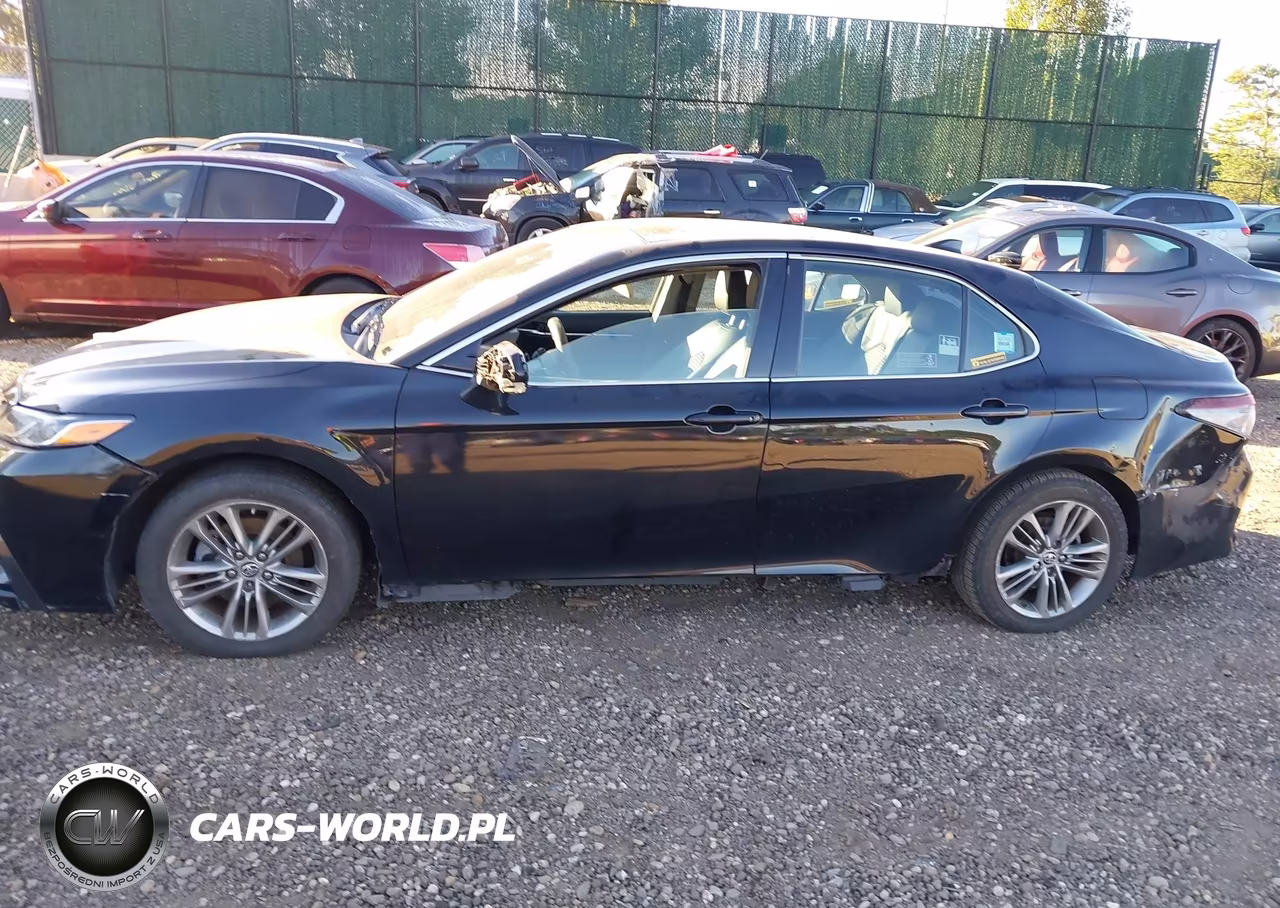 2021 Toyota Camry Xse VIN:4T1K61AK6MU589370 - 14