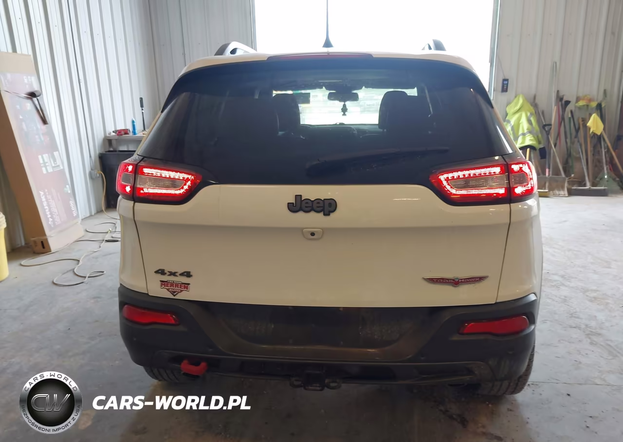 2016 Jeep Cherokee Trailhawk VIN:1C4PJMBS1GW348723 - 16