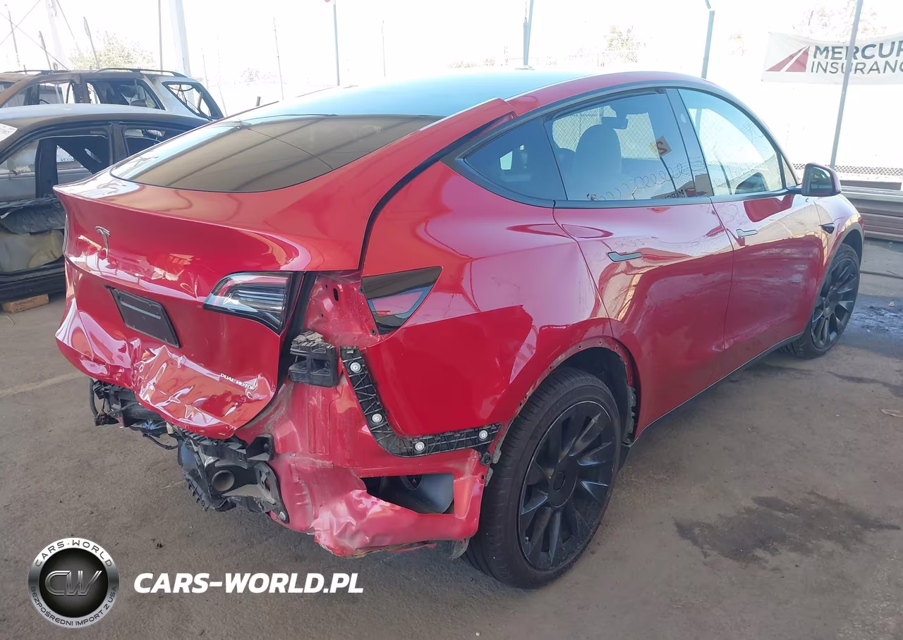2023 Tesla Model Y Awd-Long Range Dual Motor All-Wheel Drive VIN:7SAYGDEE5PF899012 - 4