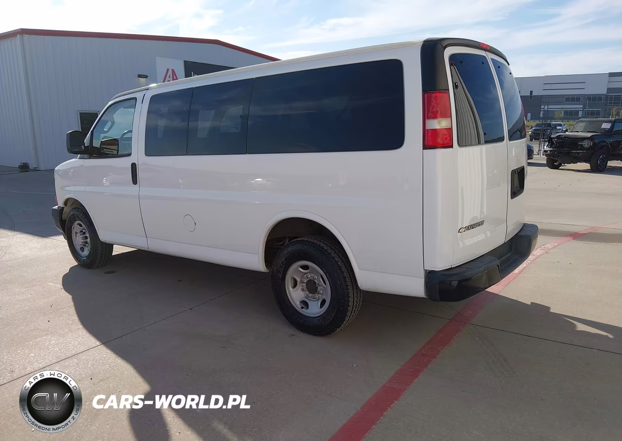 2017 Chevrolet Express 2500 Ls VIN:1GAWGEFF3H1264083 - 3