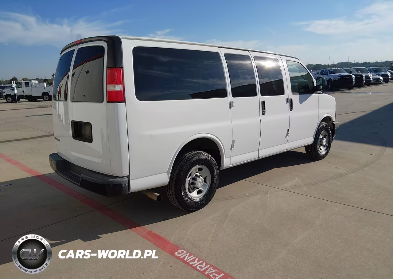 2017 Chevrolet Express 2500 Ls VIN:1GAWGEFF3H1264083 - 4