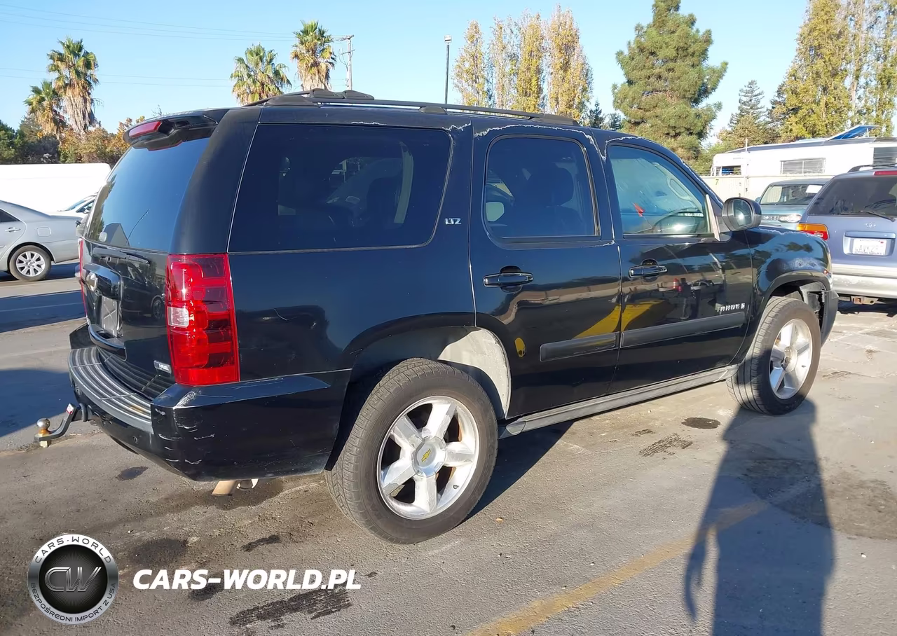 2007 Chevrolet Tahoe Ltz VIN:1GNFK13097J241279 - 4