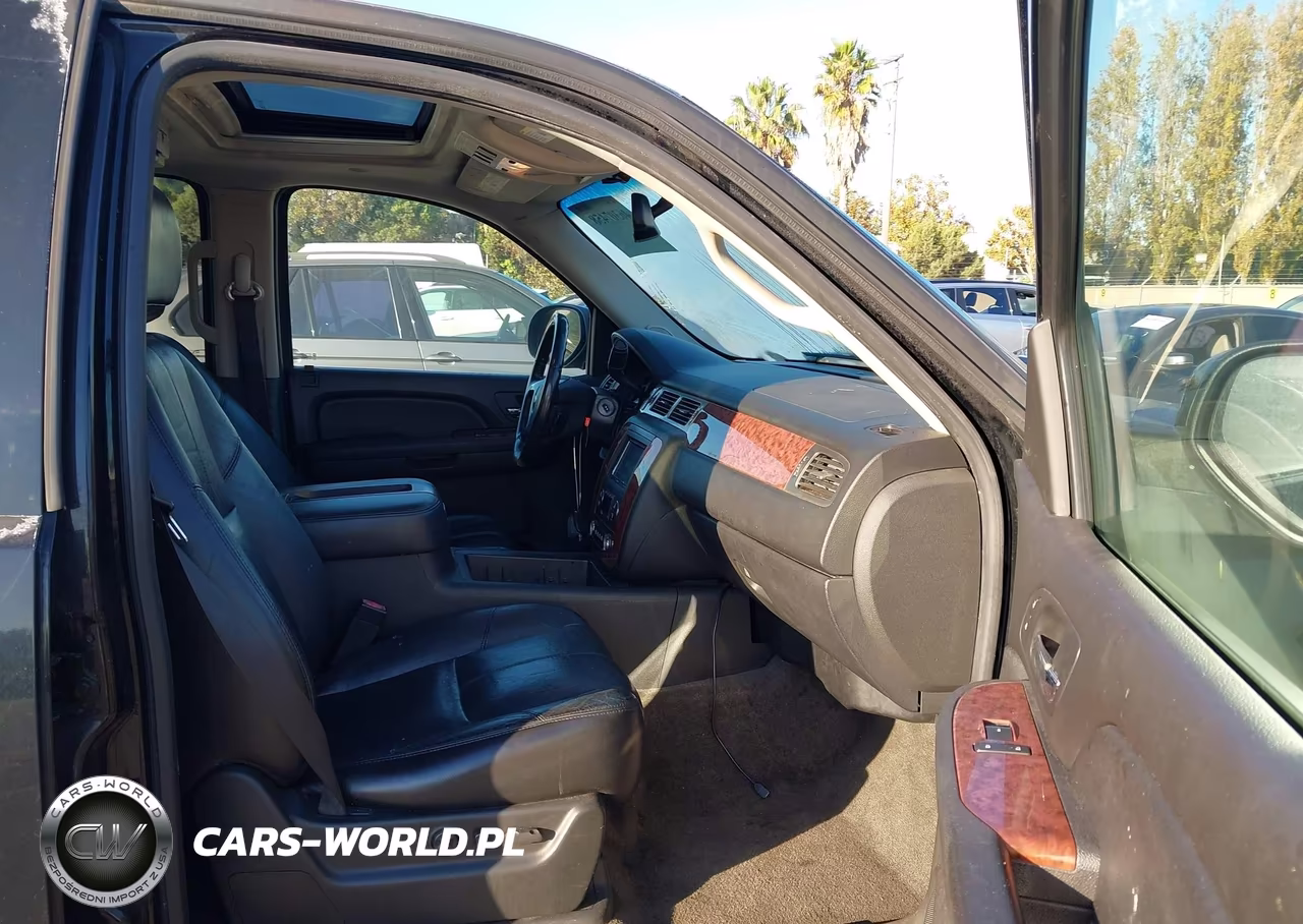 2007 Chevrolet Tahoe Ltz VIN:1GNFK13097J241279 - 5