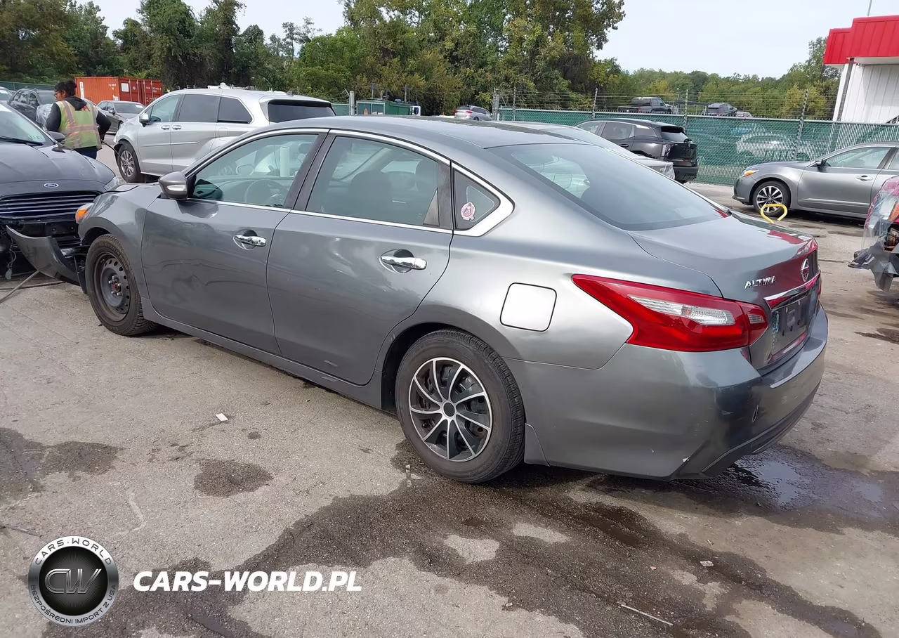 2018 Nissan Altima 2.5 S VIN:1N4AL3APXJC471099 - 3