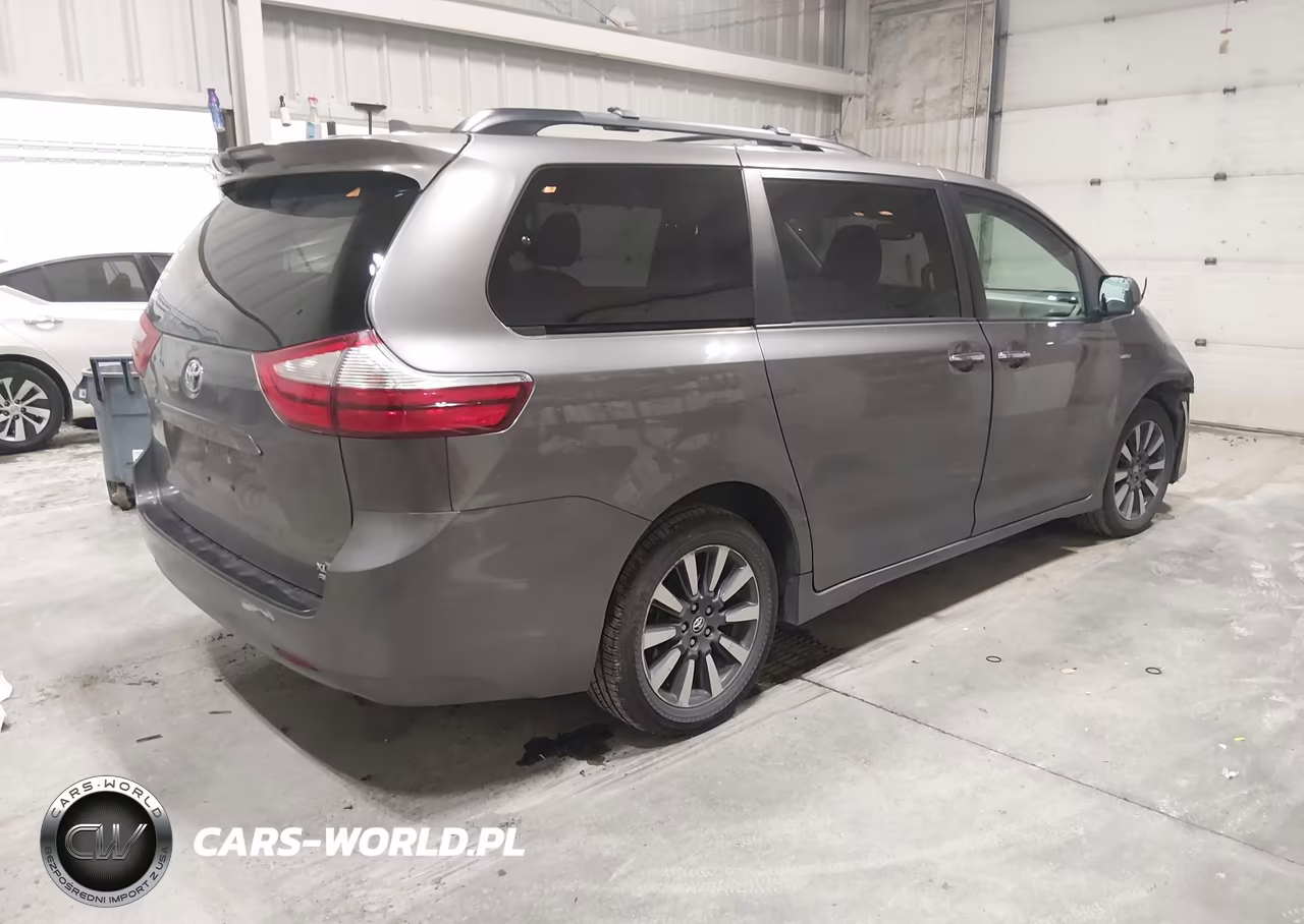 2018 Toyota Sienna Xle 7 Passenger VIN:5TDDZ3DC5JS197260 - 4
