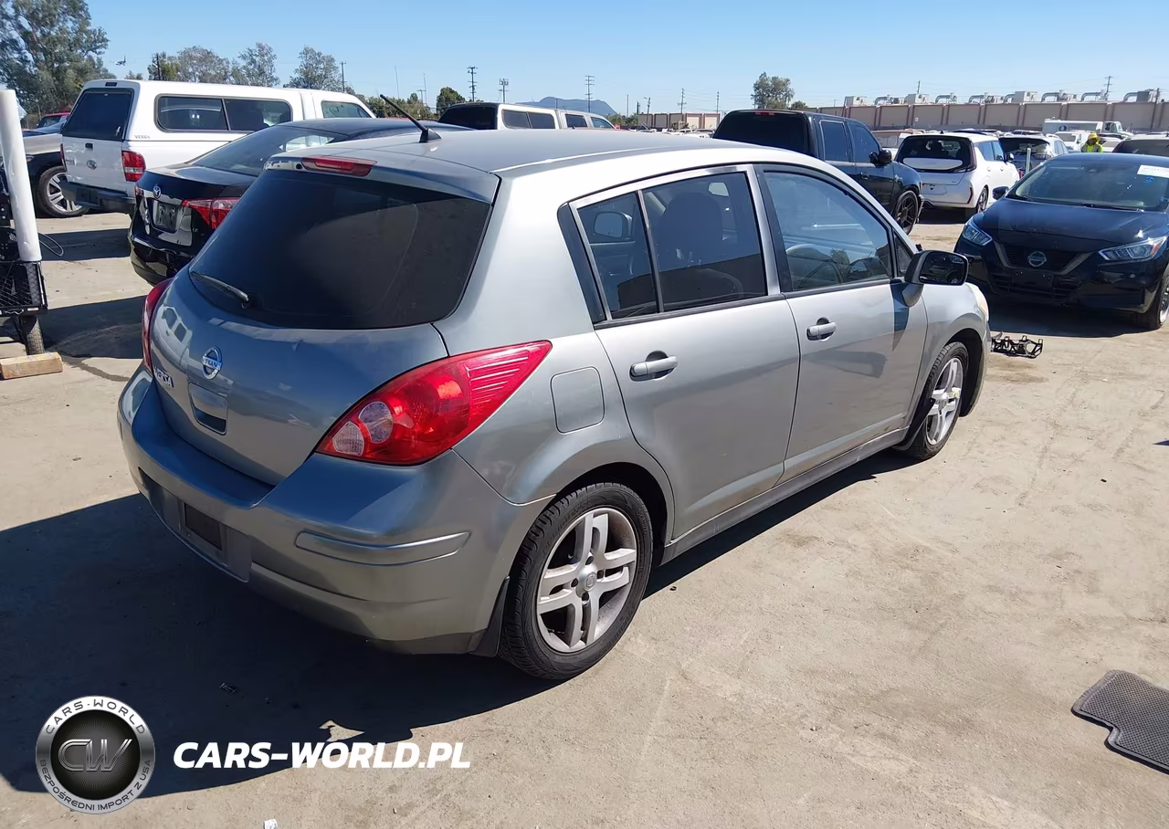2008 Nissan Versa 1.8S VIN:3N1BC13EX8L366000 - 4