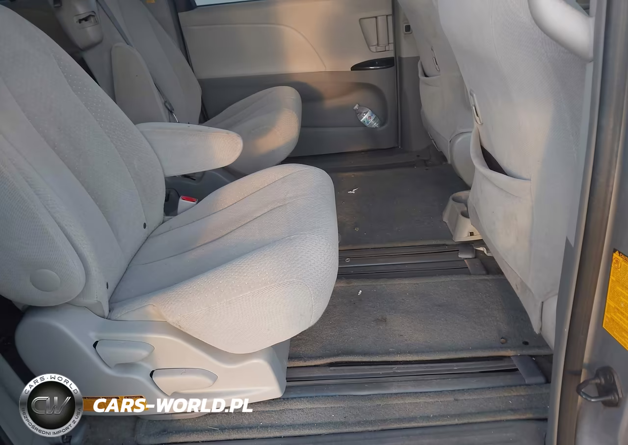 2013 Toyota Sienna Le V6 8 Passenger VIN:5TDKK3DC5DS354849 - 8
