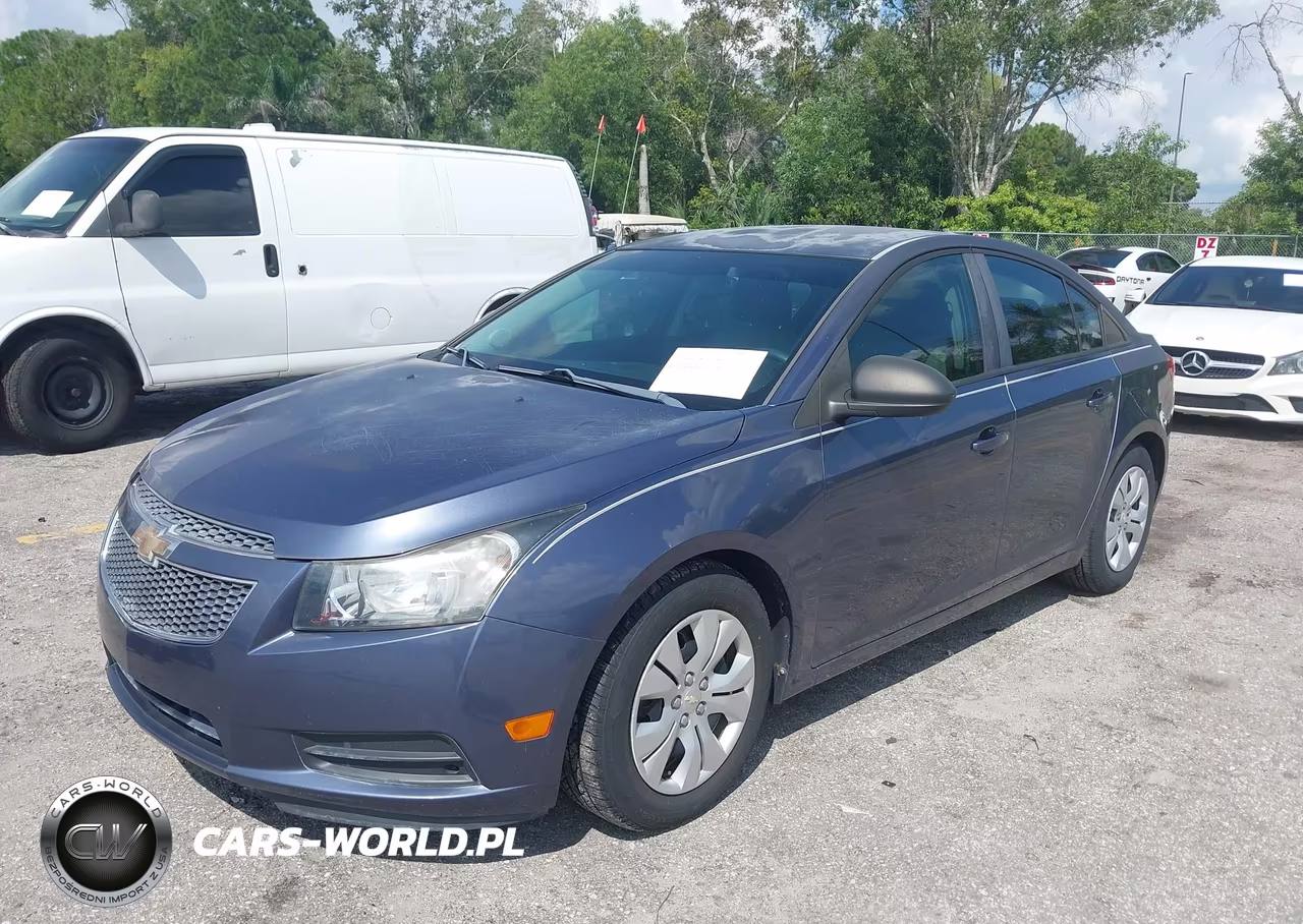 2014 Chevrolet Cruze Ls Auto VIN:1G1PA5SH9E7274641 - 12