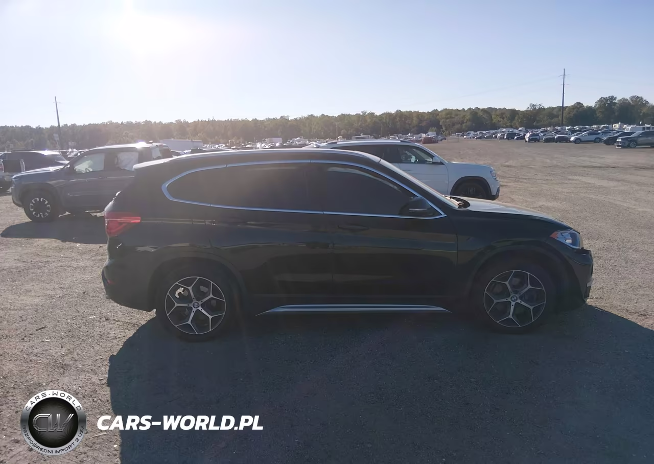 2019 BMW X1 xDrive28I VIN:WBXHT3C52K3H36237 - 13