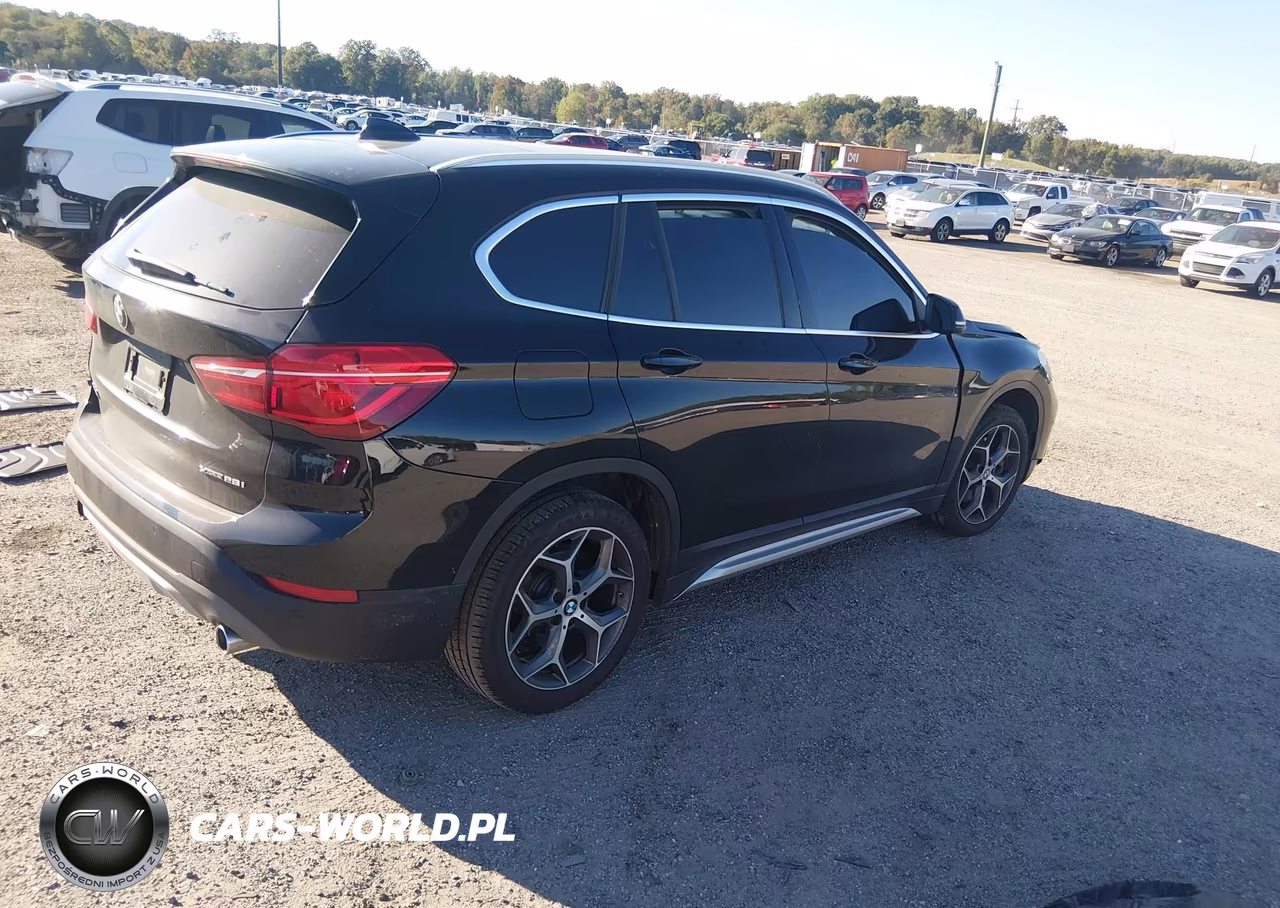 2019 BMW X1 xDrive28I VIN:WBXHT3C52K3H36237 - 4
