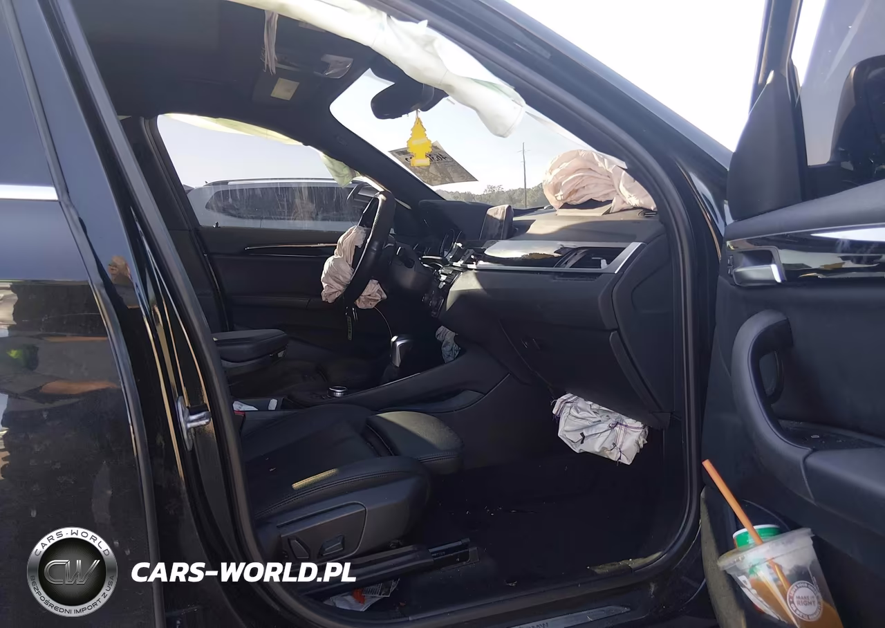 2019 BMW X1 xDrive28I VIN:WBXHT3C52K3H36237 - 5