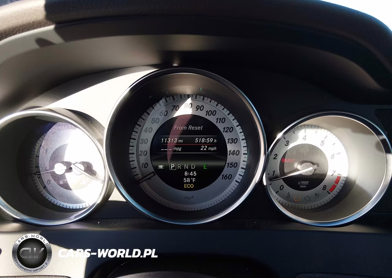 2013 Mercedes-Benz C 300 Sport 4Matic VIN:WDDGF8AB1DR250804 - 7
