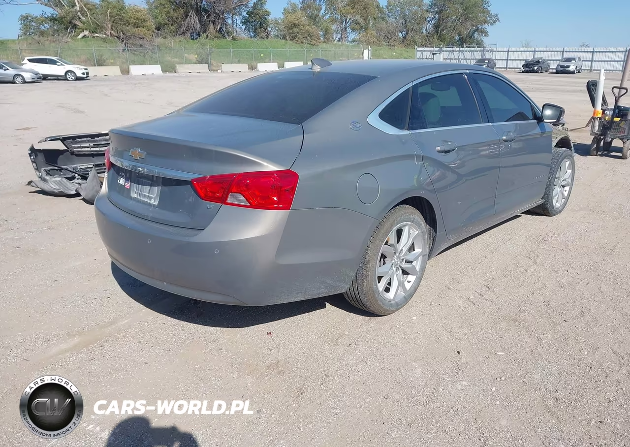 2017 Chevrolet Impala 1Lt VIN:2G1105S37H9182931 - 4