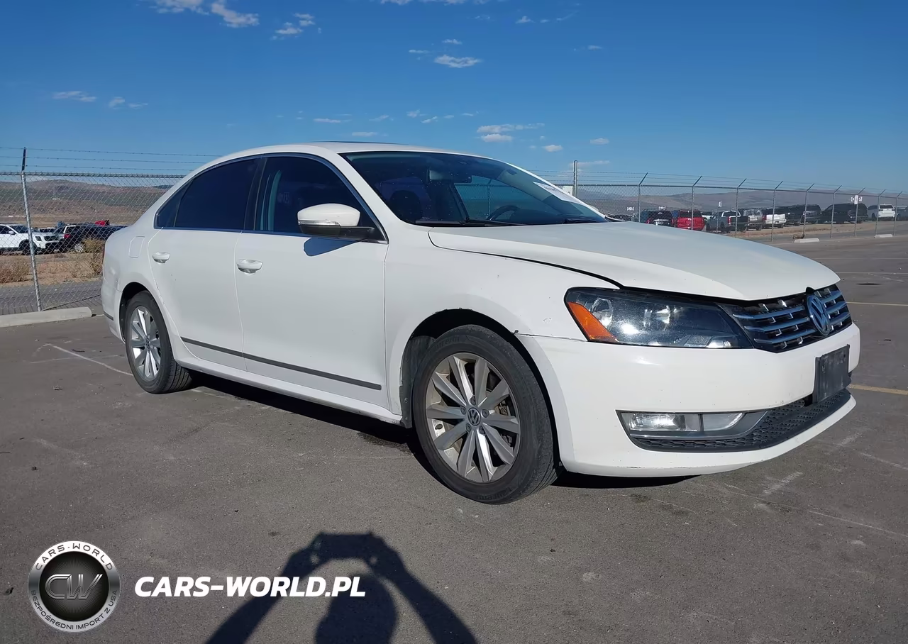 2012 Volkswagen Passat 2.5L Sel Premium