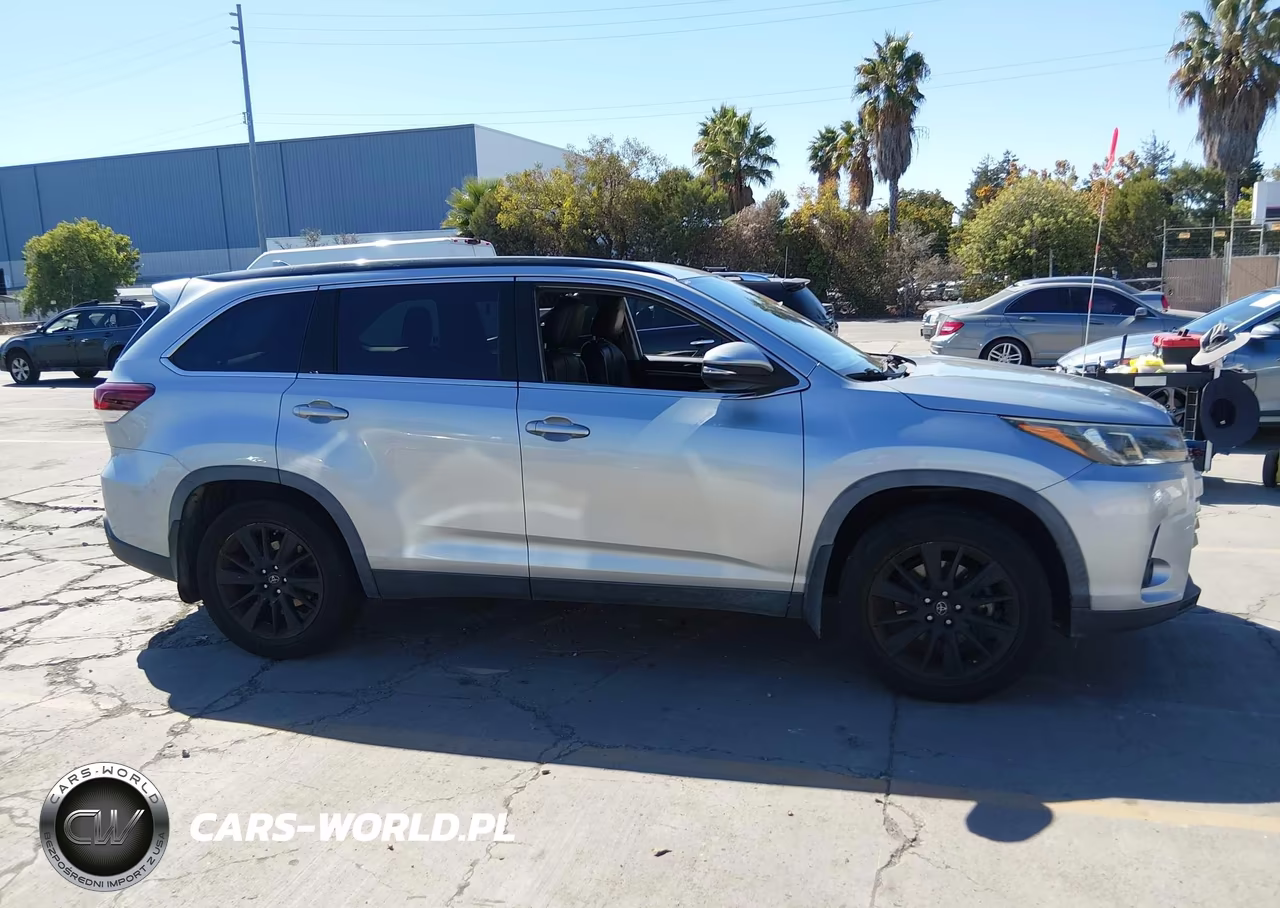 2019 Toyota Highlander Se VIN:5TDJZRFH2KS613295 - 13