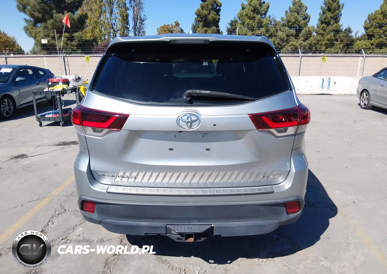 2019 Toyota Highlander Se VIN:5TDJZRFH2KS613295 - 16