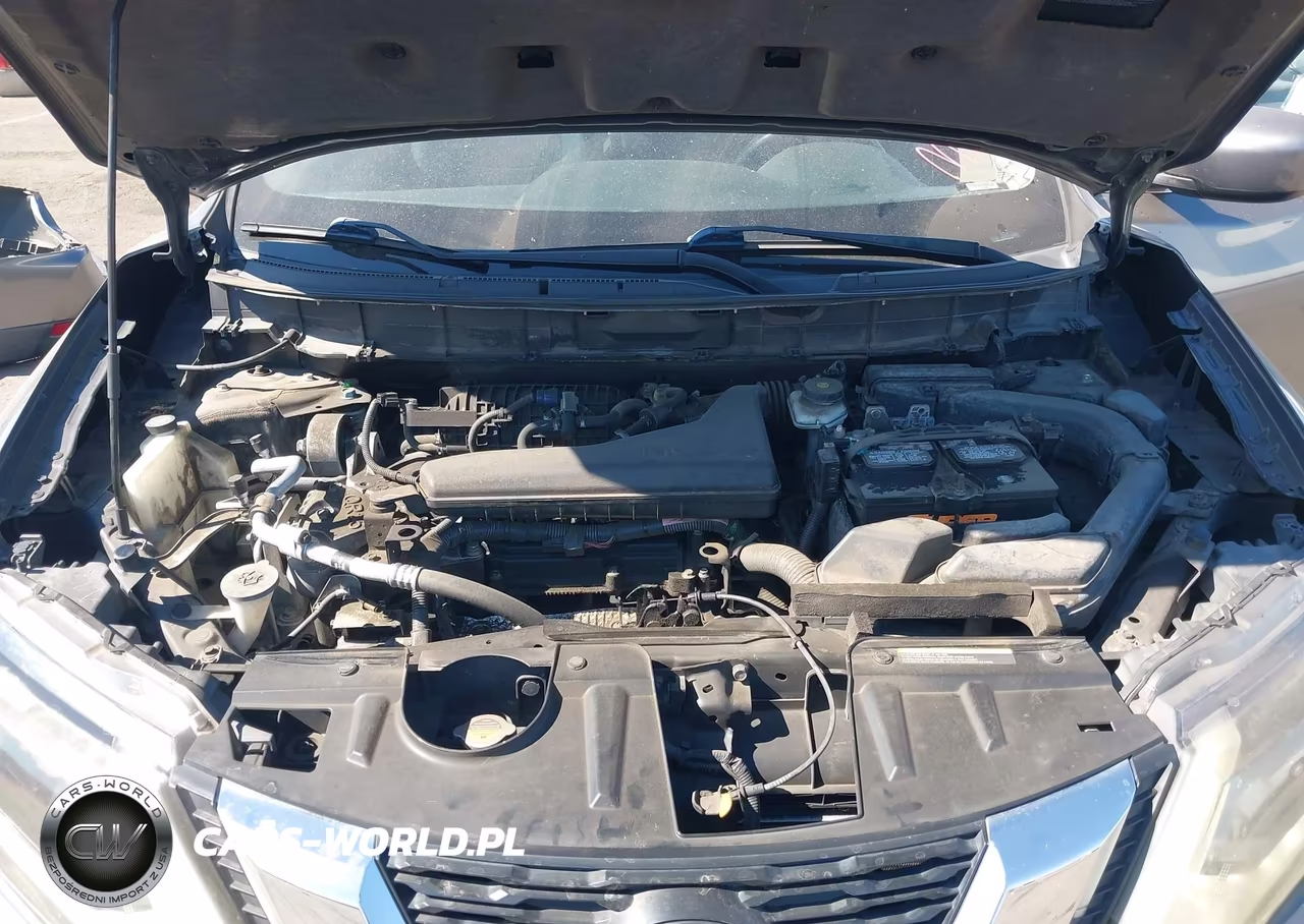 2018 Nissan Rogue S VIN:5N1AT2MTXJC717545 - 10