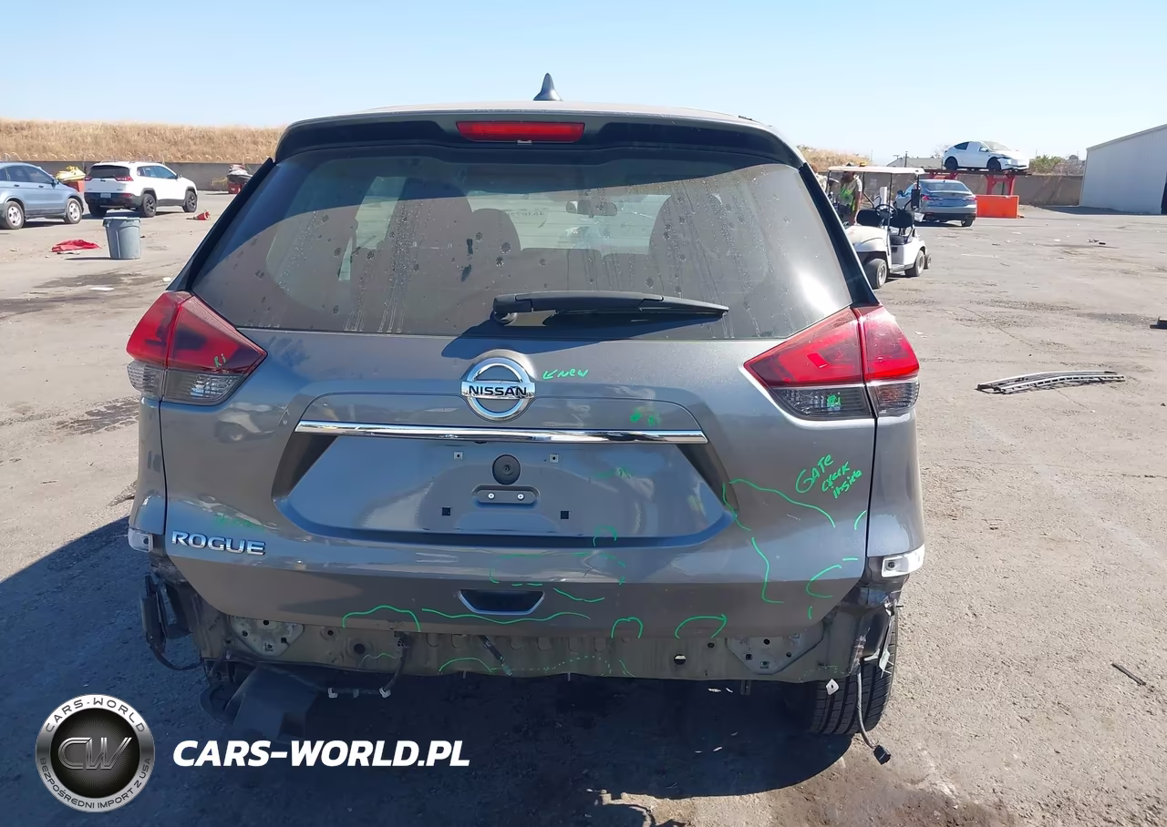 2018 Nissan Rogue S VIN:5N1AT2MTXJC717545 - 16