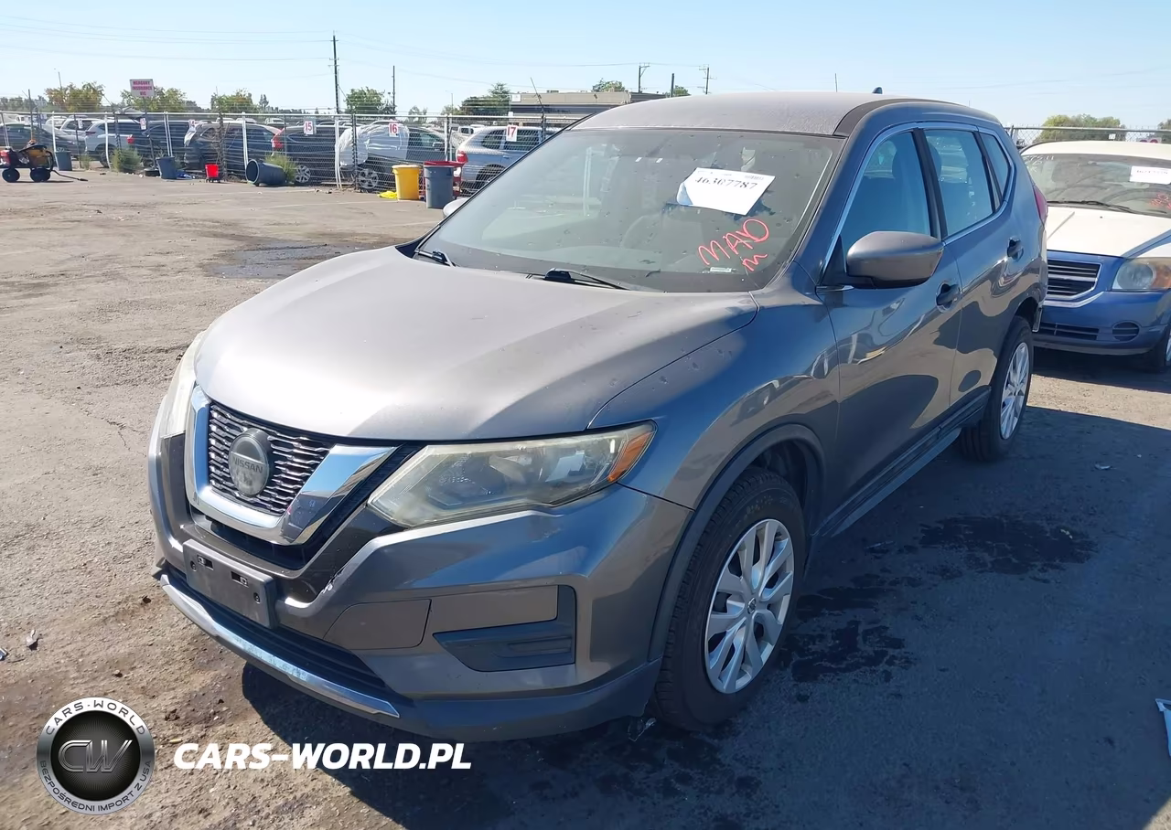 2018 Nissan Rogue S VIN:5N1AT2MTXJC717545 - 2