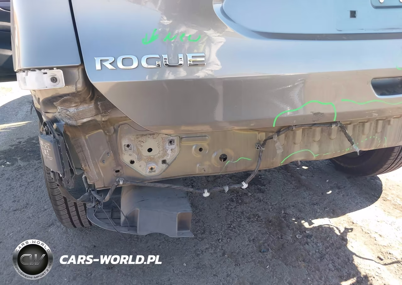 2018 Nissan Rogue S VIN:5N1AT2MTXJC717545 - 6