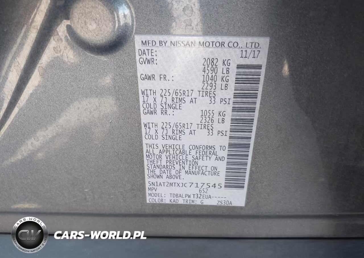 2018 Nissan Rogue S VIN:5N1AT2MTXJC717545 - 9