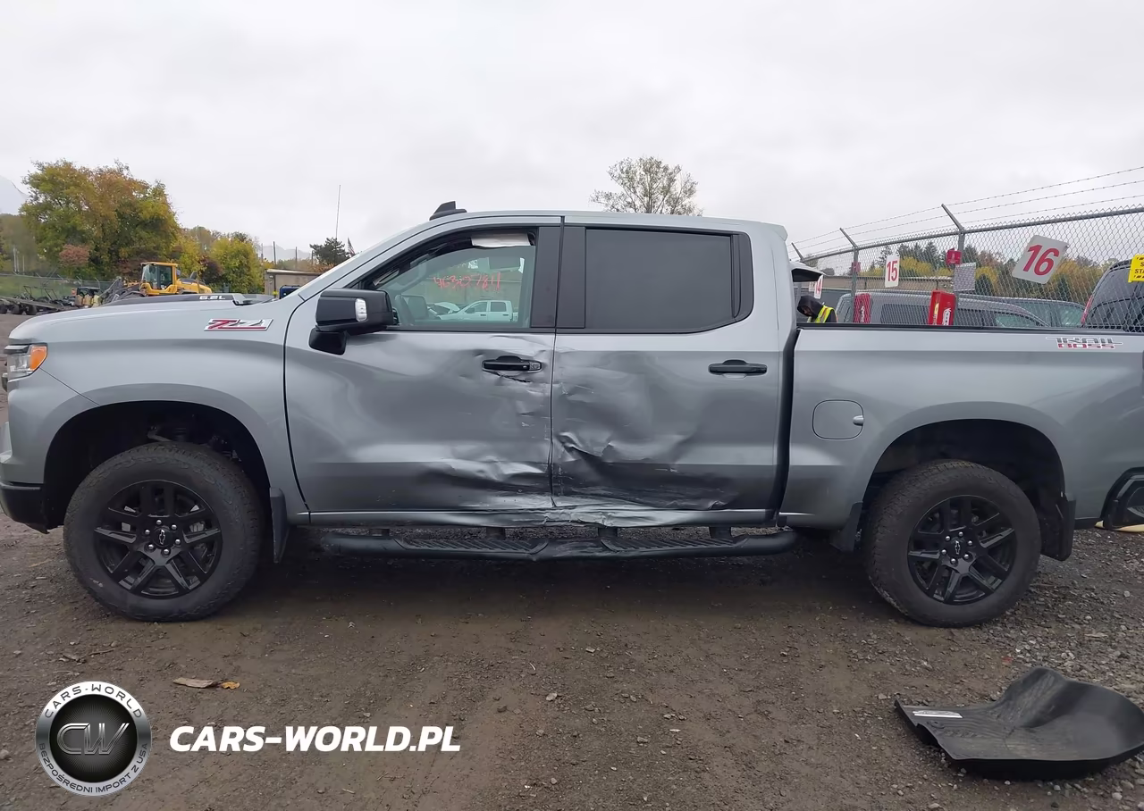 2026 Chevrolet Silverado 1500 4Wd Short Bed Lt Trail Boss VIN:3GCUKFEL4TG250939 - 14