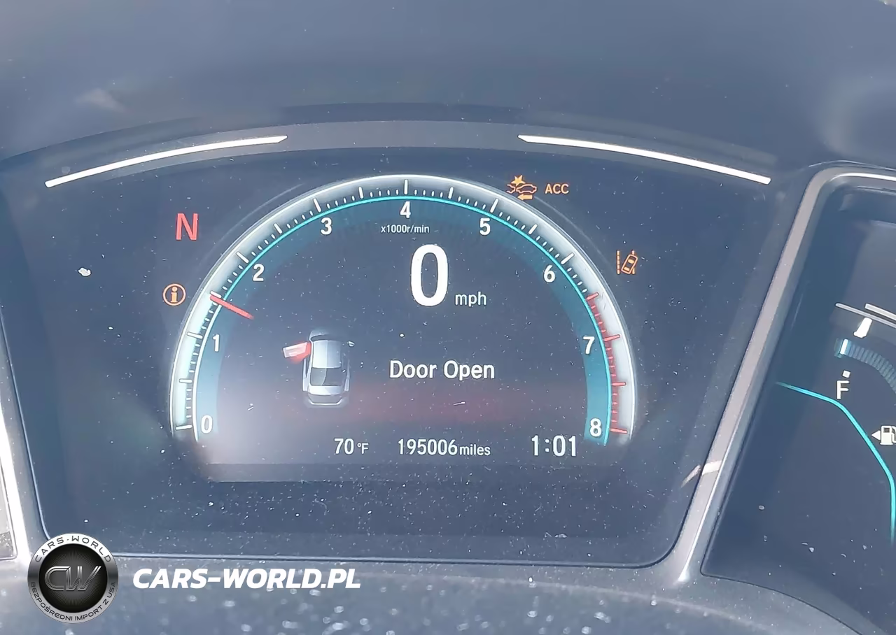 2017 Honda Civic Touring VIN:2HGFC1F90HH653336 - 15