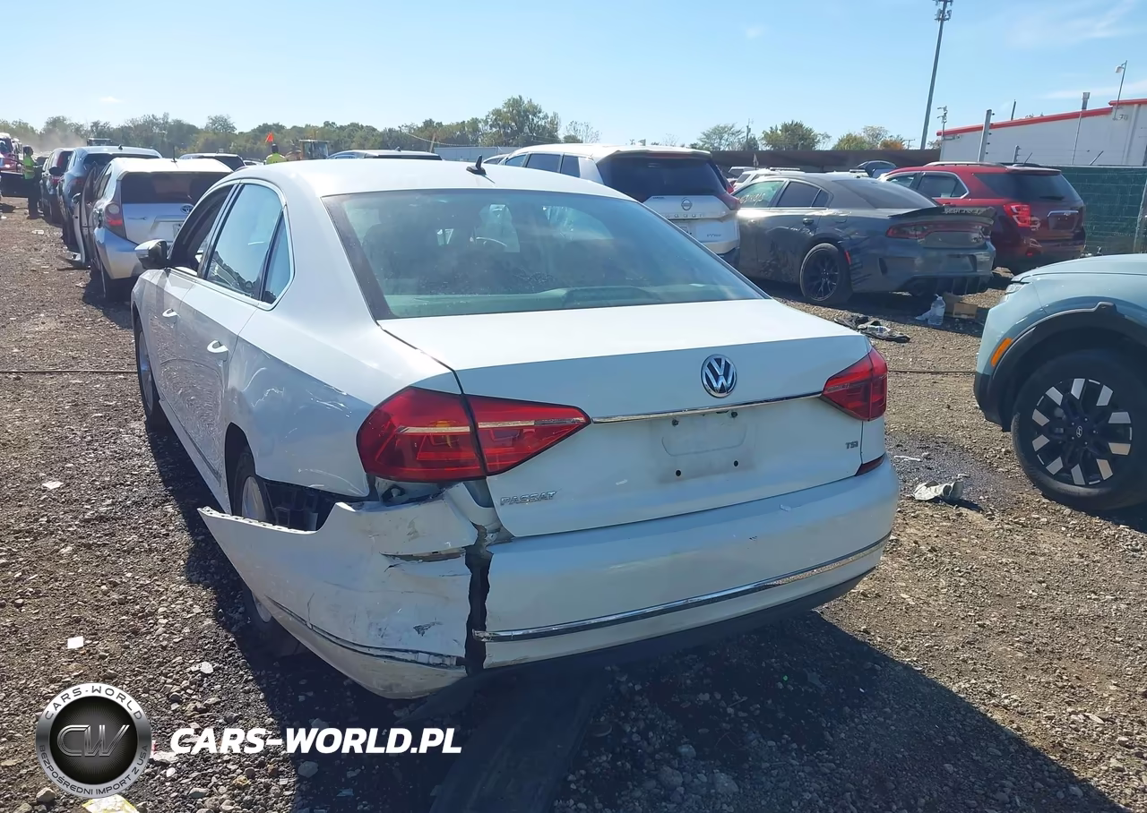 2016 Volkswagen Passat 1.8T S VIN:1VWAT7A34GC033893 - 16