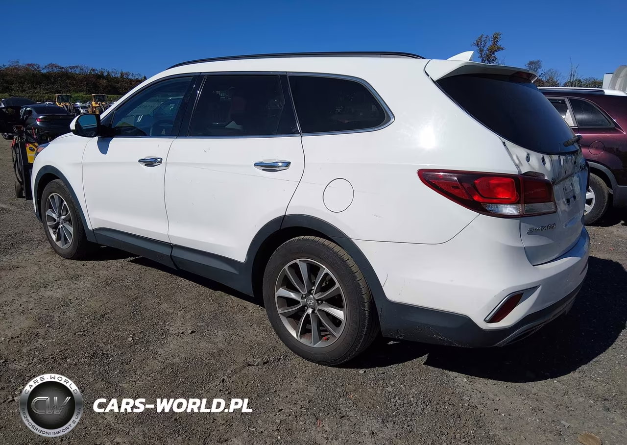 2017 Hyundai Santa Fe Se VIN:KM8SMDHF3HU216275 - 3
