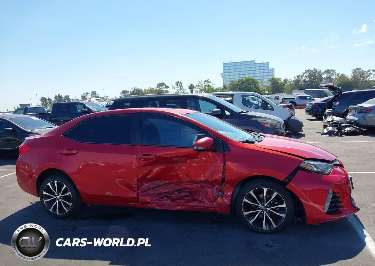 2018 Toyota Corolla Xse VIN:5YFBURHE1JP808270 - 13
