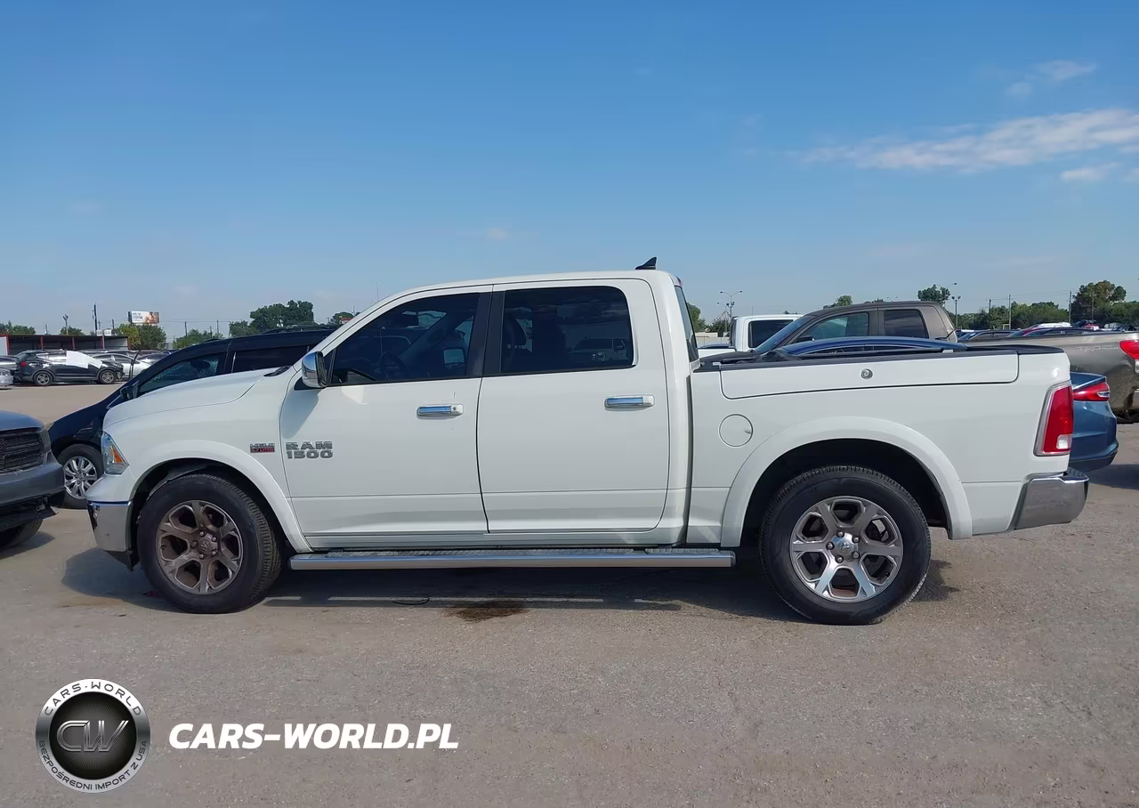 2017 Ram 1500 Laramie 4X2 5'7 Box VIN:1C6RR6NT7HS623030 - 14