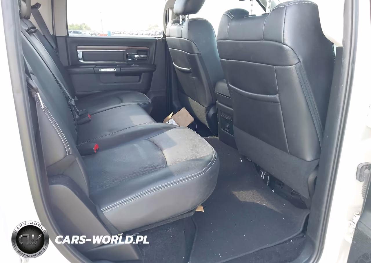2017 Ram 1500 Laramie 4X2 5'7 Box VIN:1C6RR6NT7HS623030 - 8