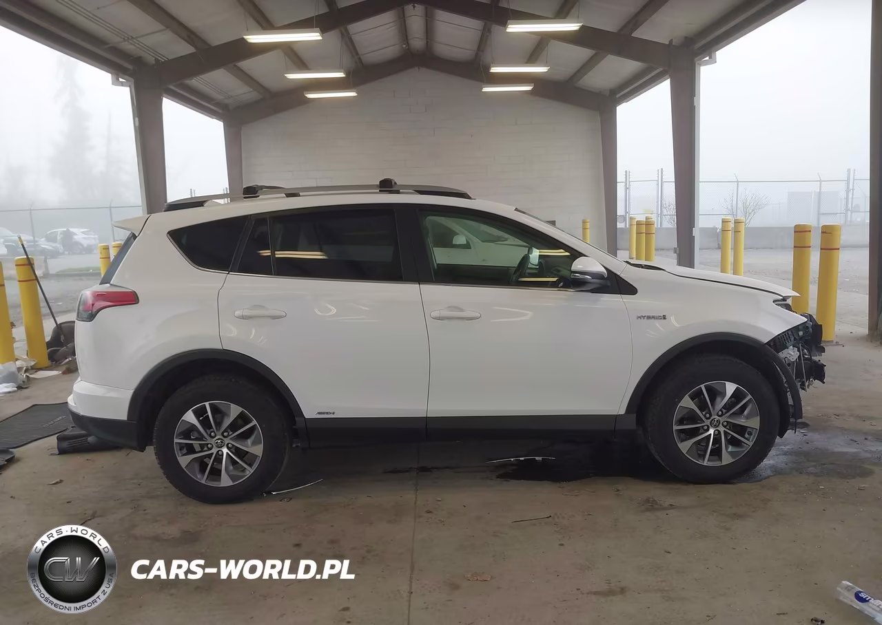 2018 Toyota Rav4 Hybrid Xle VIN:JTMRJREVXJD226151 - 14