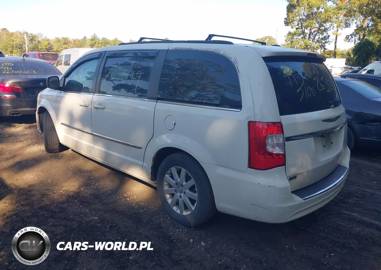 2013 Chrysler Town & Country Touring VIN:2C4RC1BG1DR706923 - 3
