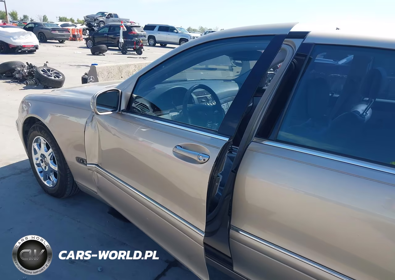 2001 Mercedes-Benz S 500 VIN:WDBNG75J61A141743 - 17
