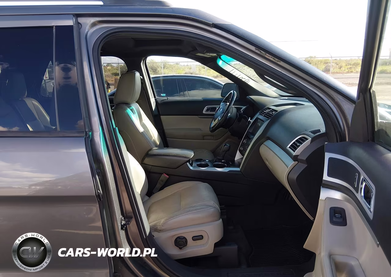 2011 Ford Explorer Xlt VIN:1FMHK7D88BGA15910 - 5
