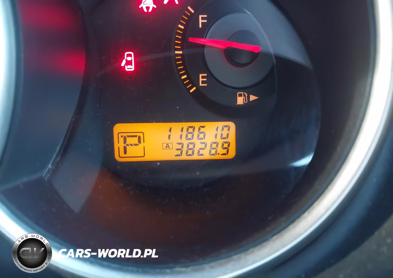 2008 Nissan Versa 1.8Sl VIN:3N1BC11E58L357708 - 7
