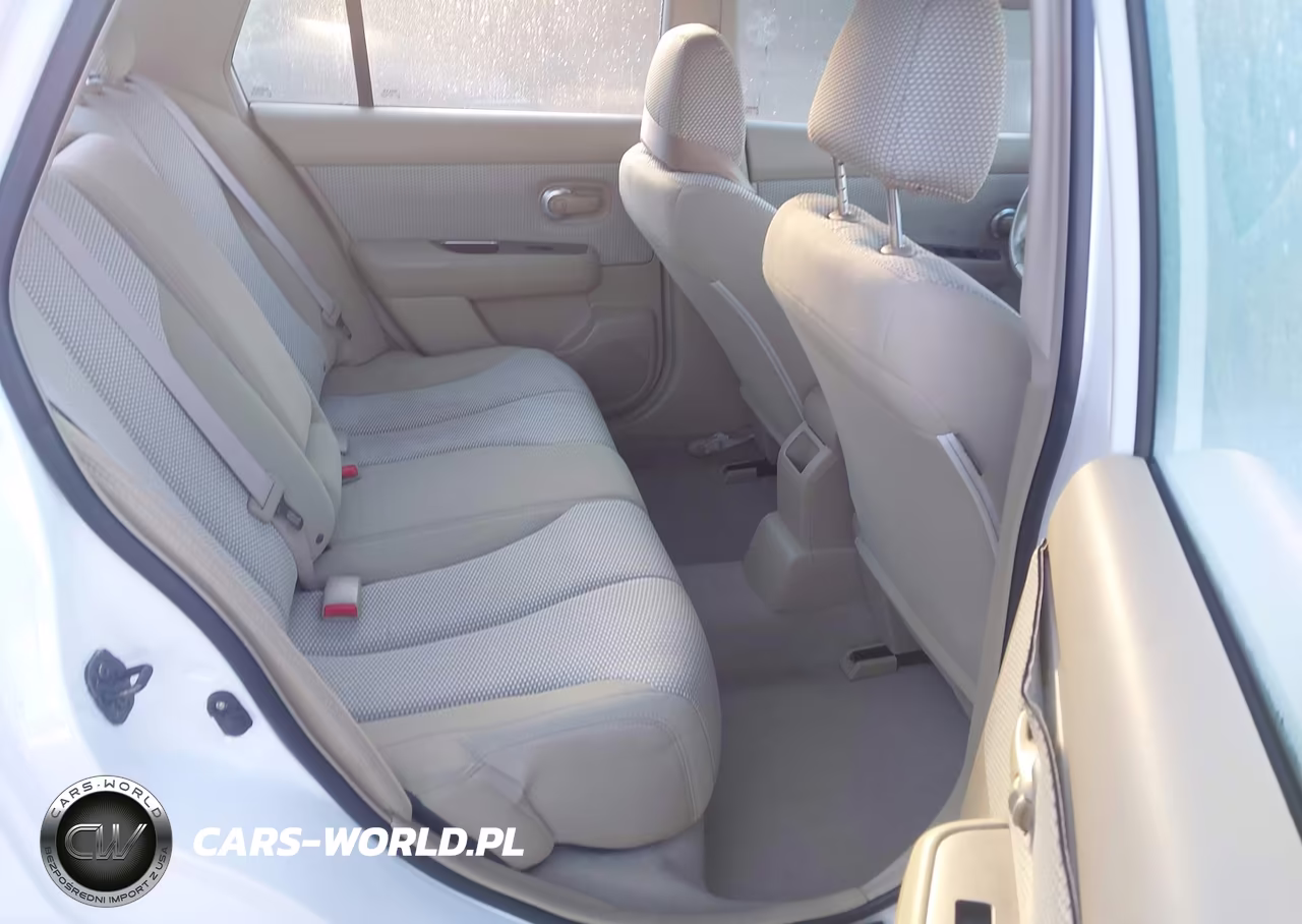 2008 Nissan Versa 1.8Sl VIN:3N1BC11E58L357708 - 8