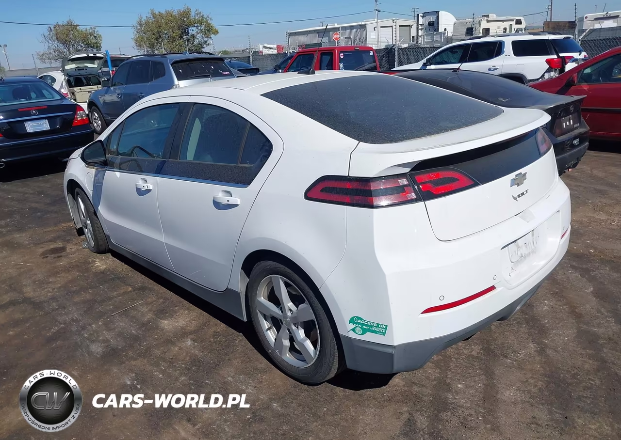 2014 Chevrolet Volt VIN:1G1RH6E4XEU154691 - 3