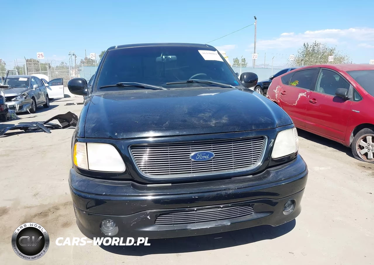 2001 Ford F-150 Harley-Davidson Edition-King Ranch Edition-Lariat-Xlt VIN:1FTRW07L01KB19906 - 13