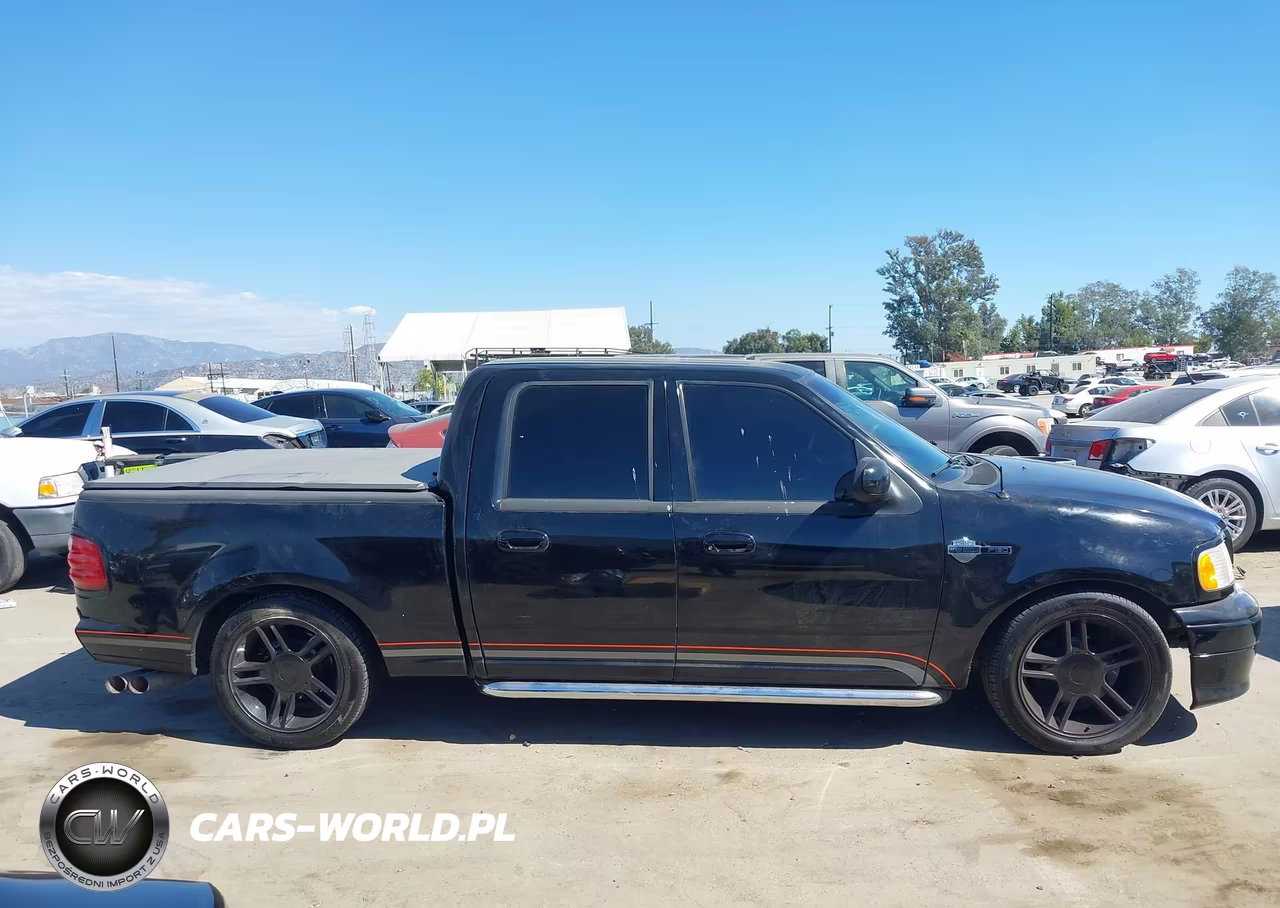 2001 Ford F-150 Harley-Davidson Edition-King Ranch Edition-Lariat-Xlt VIN:1FTRW07L01KB19906 - 14