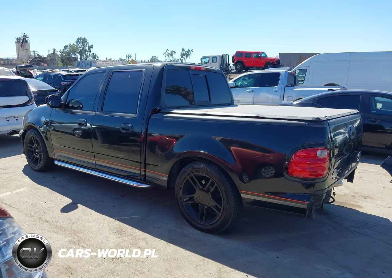 2001 Ford F-150 Harley-Davidson Edition-King Ranch Edition-Lariat-Xlt VIN:1FTRW07L01KB19906 - 3