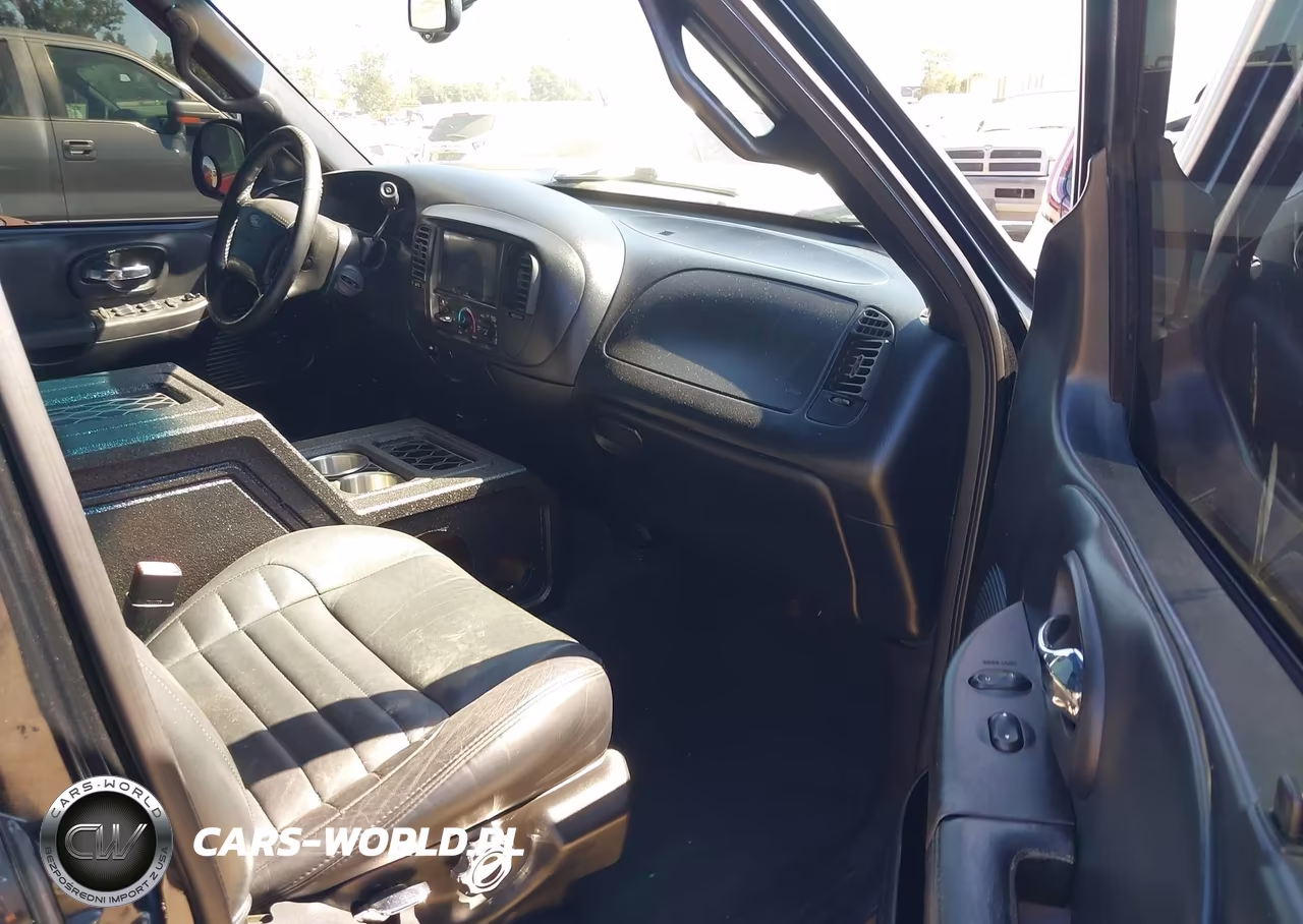 2001 Ford F-150 Harley-Davidson Edition-King Ranch Edition-Lariat-Xlt VIN:1FTRW07L01KB19906 - 5
