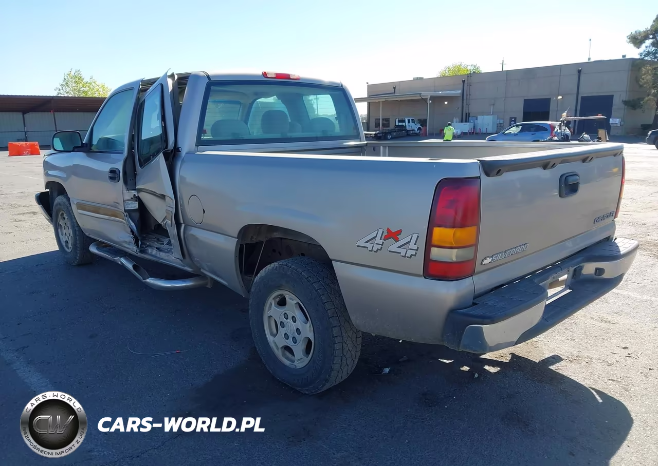 2003 Chevrolet Silverado 1500 Ls VIN:2GCEK19V931113880 - 3