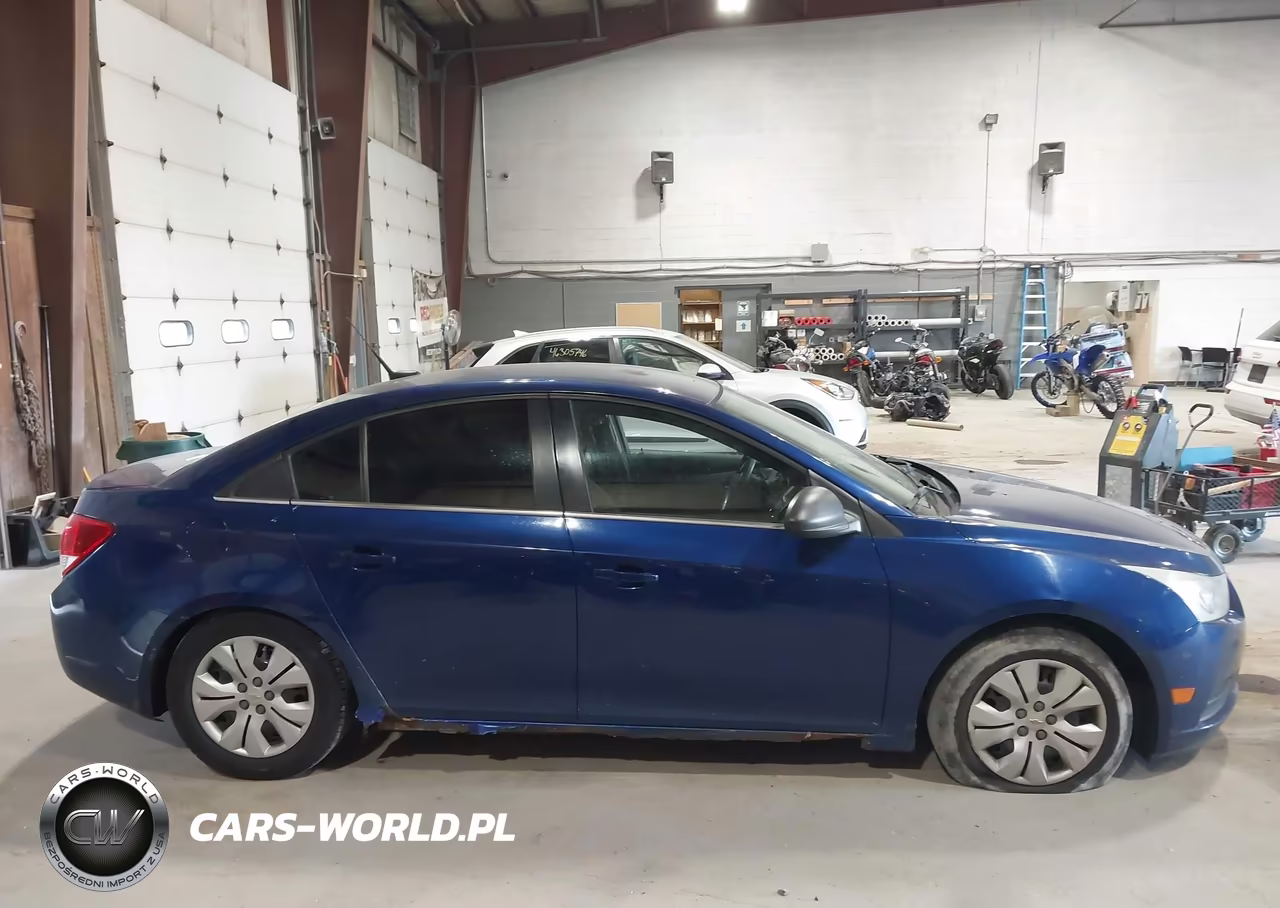 2012 Chevrolet Cruze Ls VIN:1G1PC5SH8C7350308 - 13