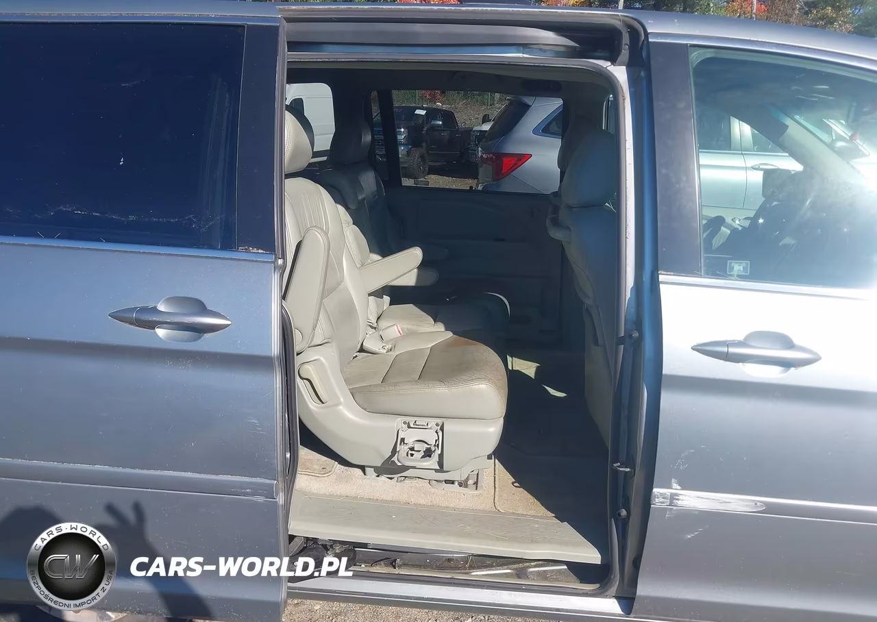 2005 Honda Odyssey Ex-L VIN:5FNRL38705B065196 - 8