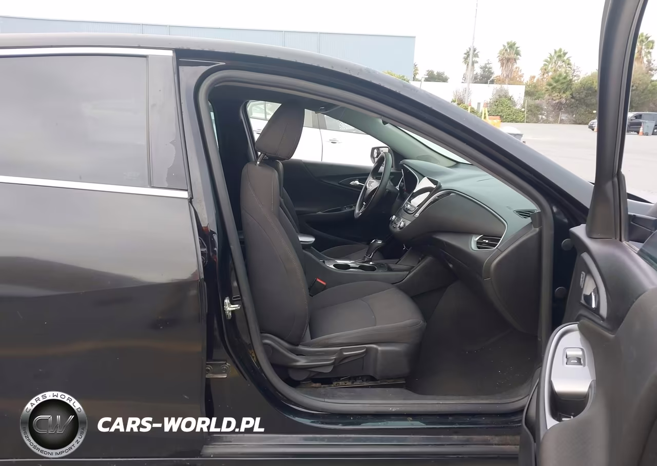 2019 Chevrolet Malibu 1Ls VIN:1G1ZB5ST8KF121308 - 5
