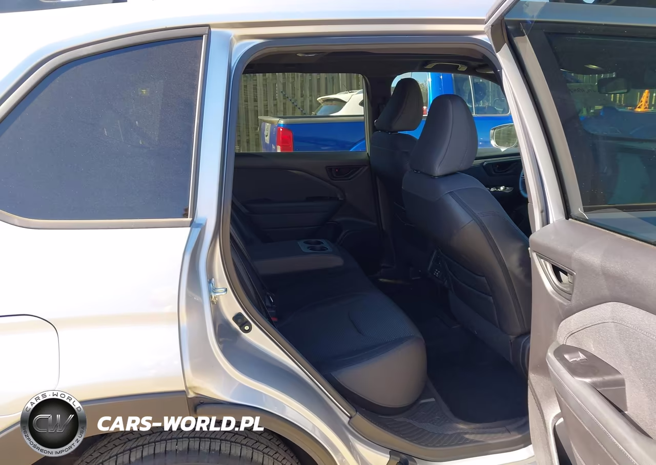 2026 Subaru Forester Premium VIN:4S4SLDD66T3071921 - 8