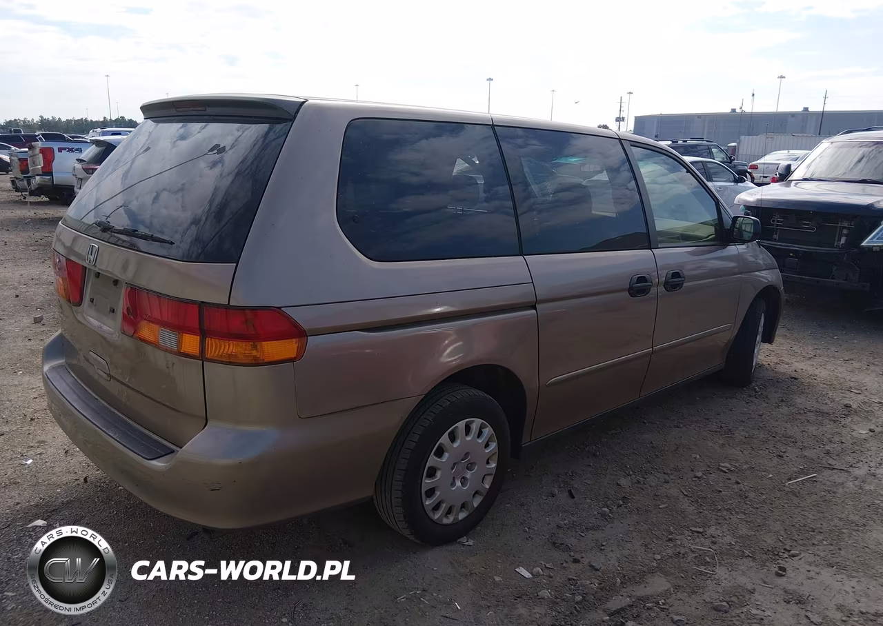 2003 Honda Odyssey Lx VIN:5FNRL185X3B066856 - 4
