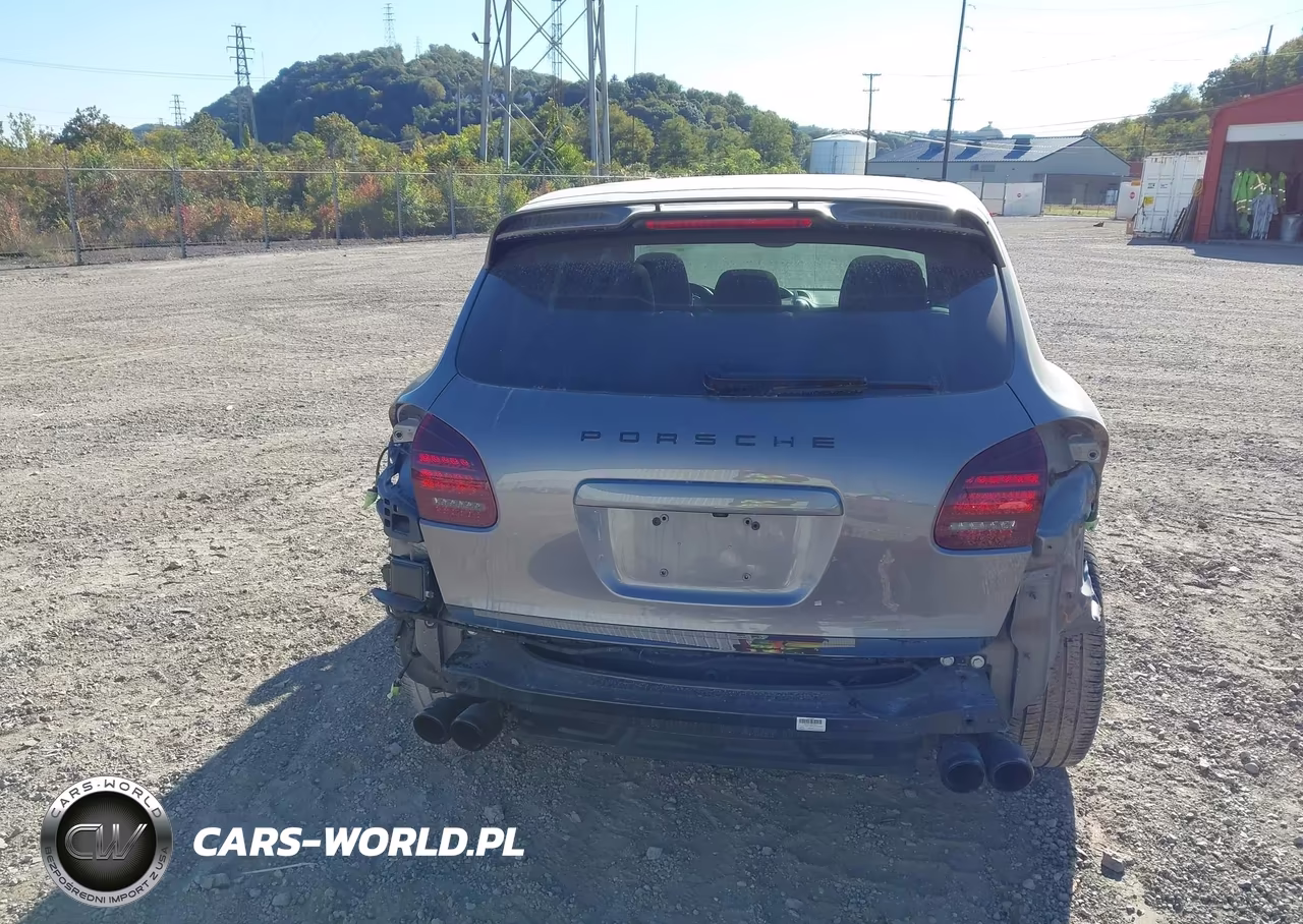 2014 Porsche Cayenne Gts VIN:WP1AD2A29ELA72873 - 17